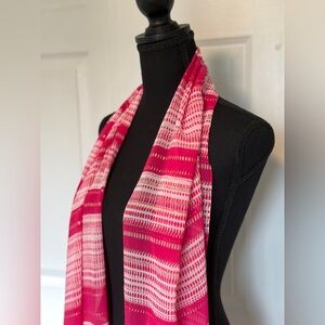 Calvin Klein Elegant Pink shawl